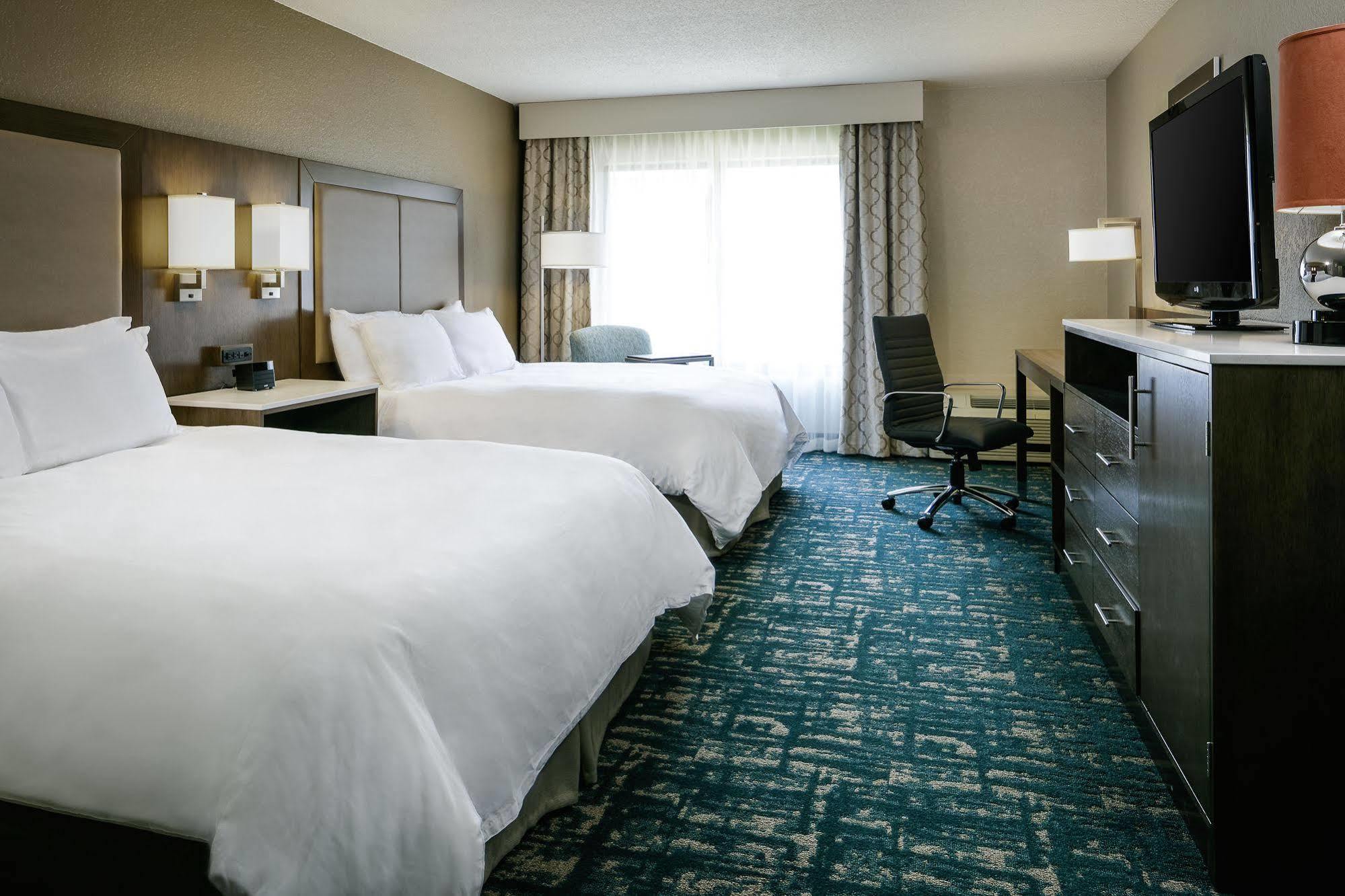 Holiday Inn Coralville - Iowa City By Ihg Esterno foto