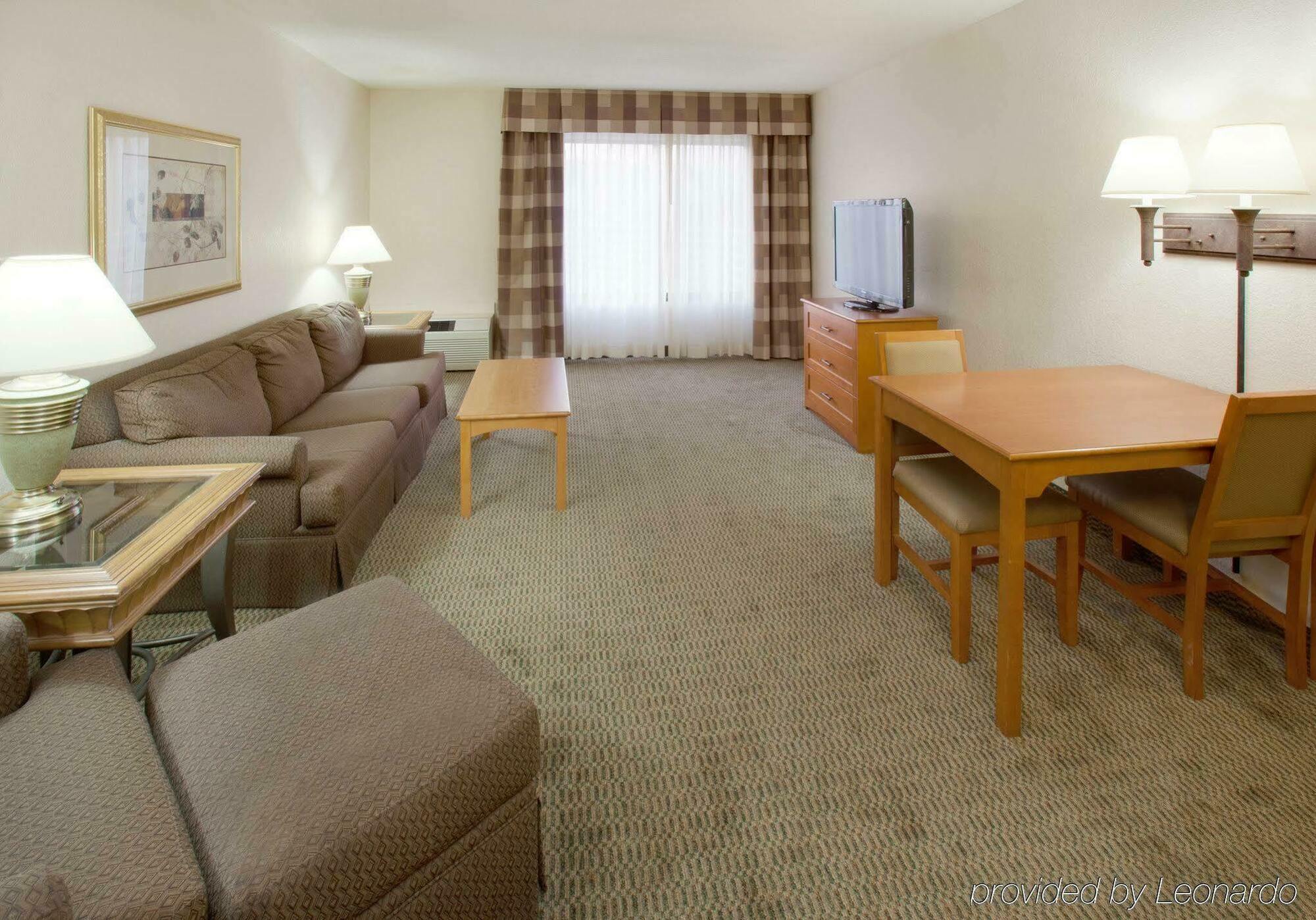 Holiday Inn Coralville - Iowa City By Ihg Esterno foto